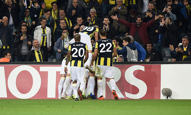 Fenerbahçe dört köşe