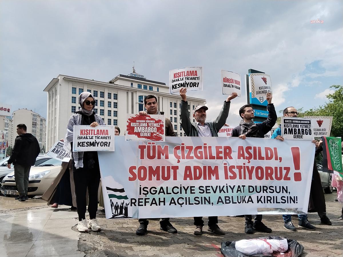 AKP Genel Merkezi önünde protesto..