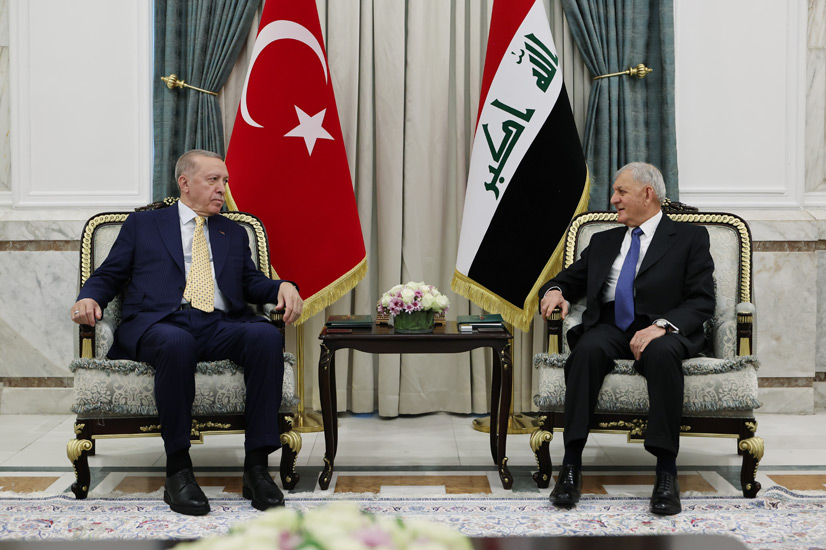 Erdoğan Irak'ta.. Reşid ve Sudani ile görüştü..