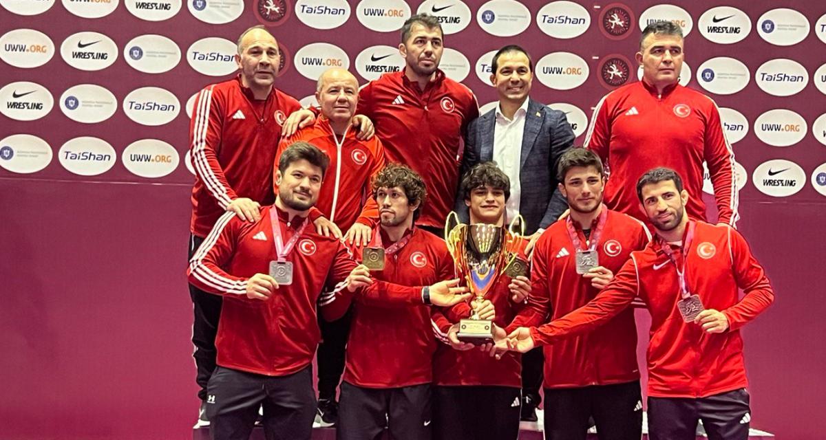 Tebrikler.. Grekoromen Güreş Milli Takımı, Avrupa Şampiyonu..