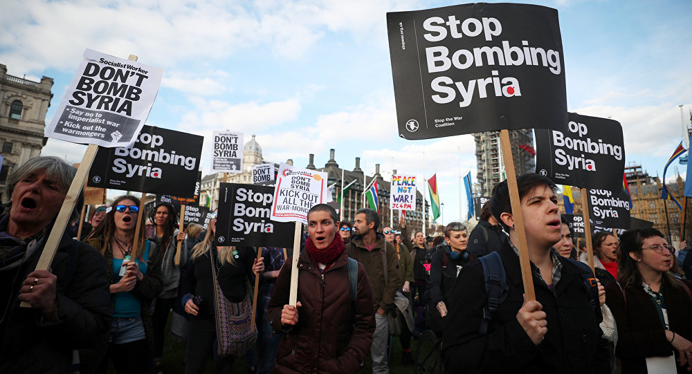 İngiliz halkından Suriye isyanı