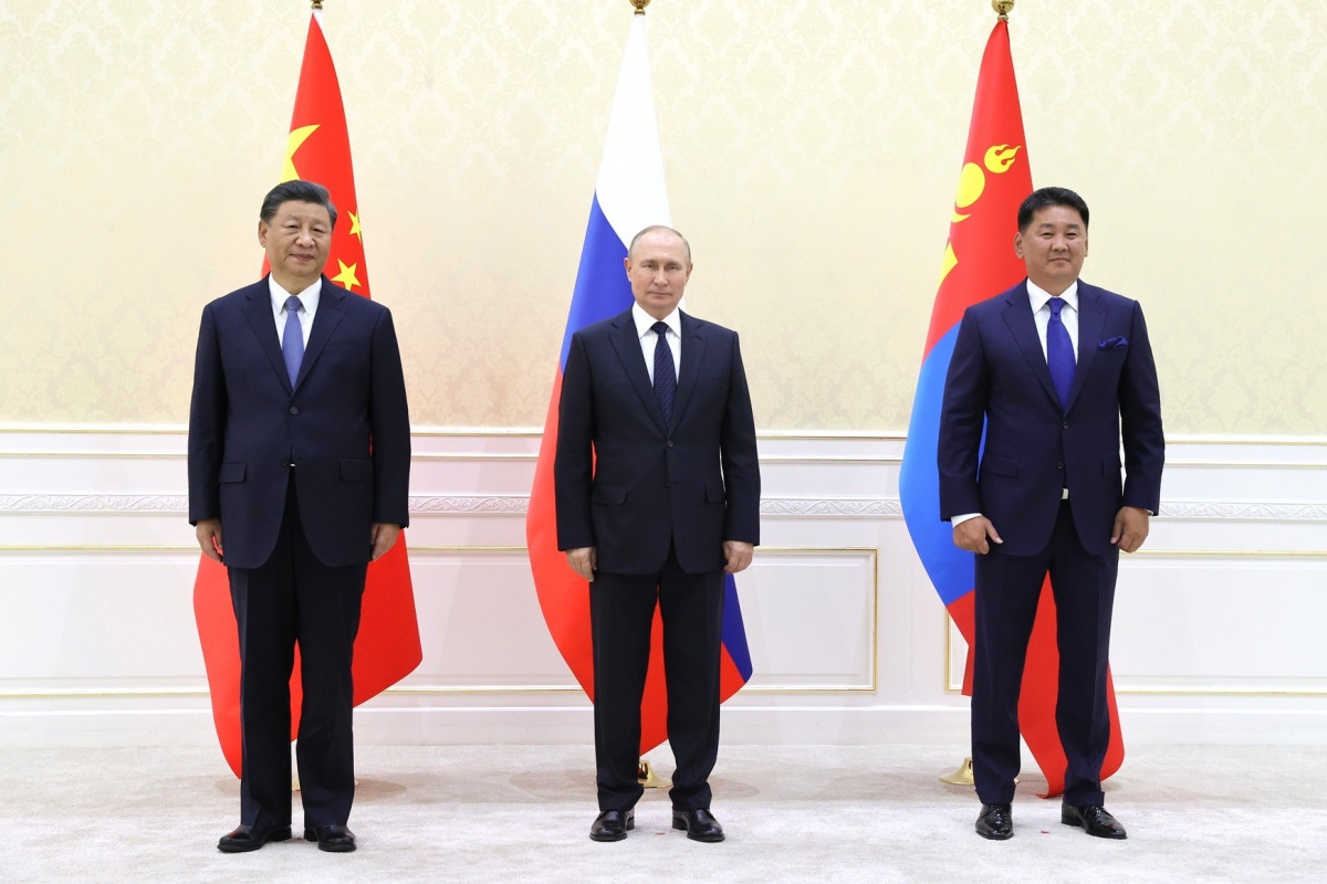 Jinping-Putin zirvesinden ABD'ye masaj..